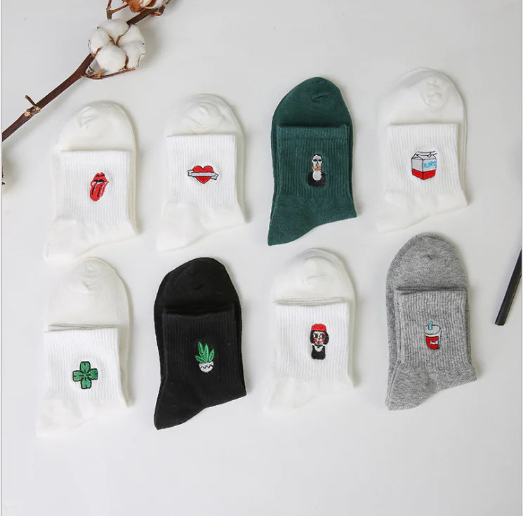 Creative Couple Socks with Cartoon Embroidery (Cotton)